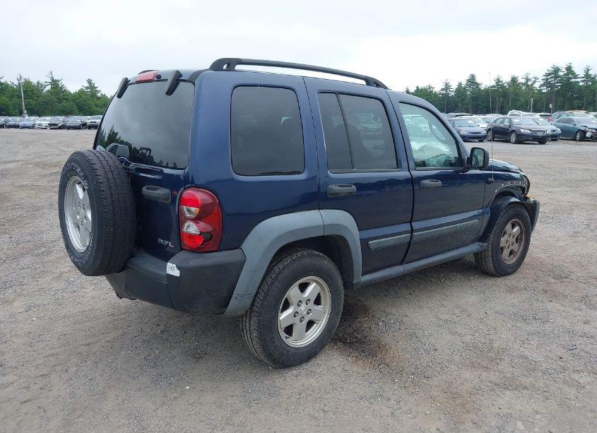 Photo 4 of 2007 Jeep Liberty SPORT (VIN 1J4GL48K67W504881)