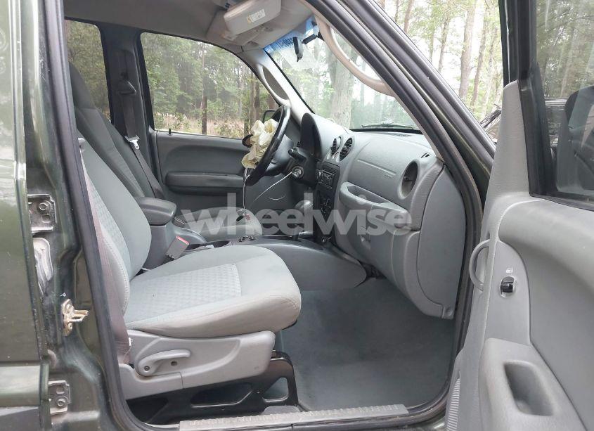 Photo 5 of 2007 Jeep Liberty SPORT (VIN 1J4GL48K67W659267)