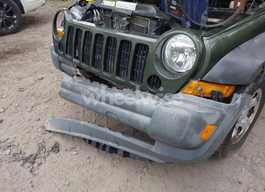 Photo 6 of 2007 Jeep Liberty SPORT (VIN 1J4GL48K67W659267)