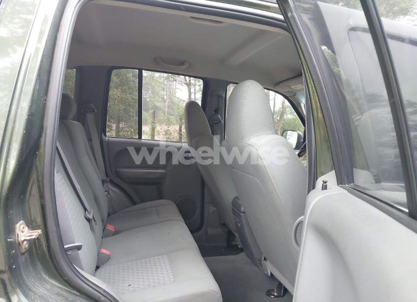 Photo 8 of 2007 Jeep Liberty SPORT (VIN 1J4GL48K67W659267)