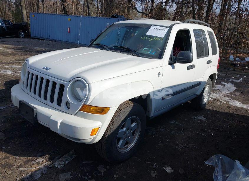 Photo 2 of 2007 Jeep Liberty SPORT (VIN 1J4GL48K67W701145)