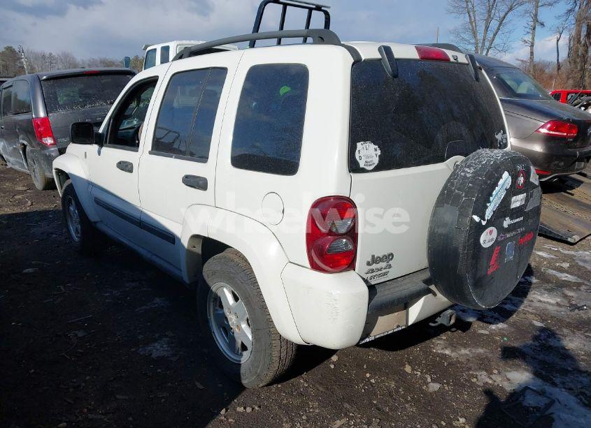 Photo 3 of 2007 Jeep Liberty SPORT (VIN 1J4GL48K67W701145)