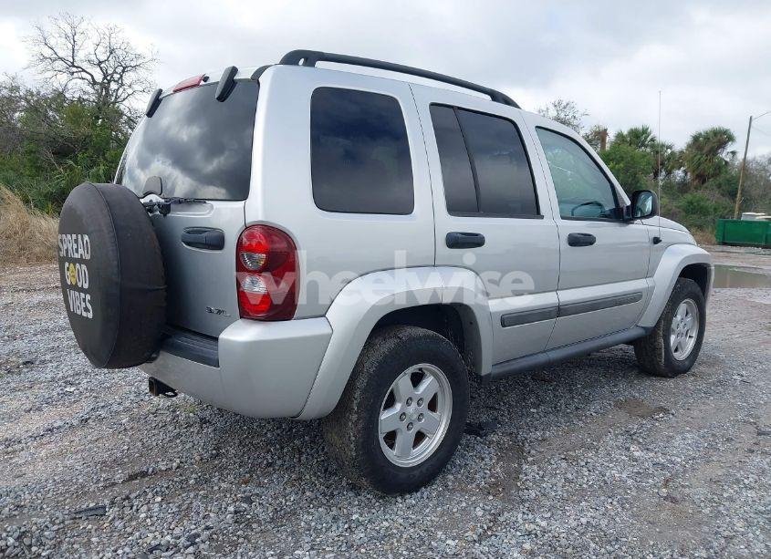 Photo 4 of 2007 Jeep Liberty SPORT (VIN 1J4GL48K67W712520)