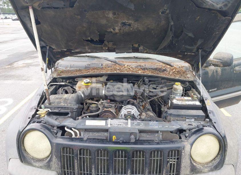 Photo 10 of 2002 Jeep Liberty SPORT (VIN 1J4GL48K72W114252)