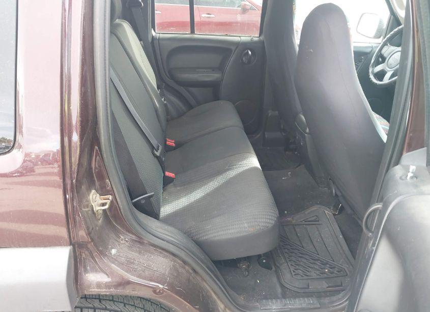 Photo 8 of 2004 Jeep Liberty SPORT (VIN 1J4GL48K74W190430)