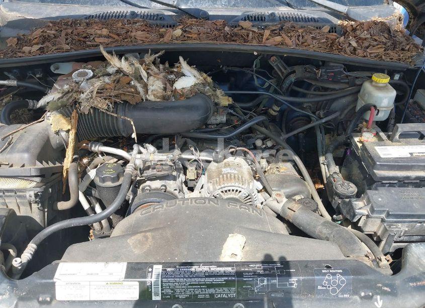 Photo 10 of 2005 Jeep Liberty SPORT (VIN 1J4GL48K75W516194)