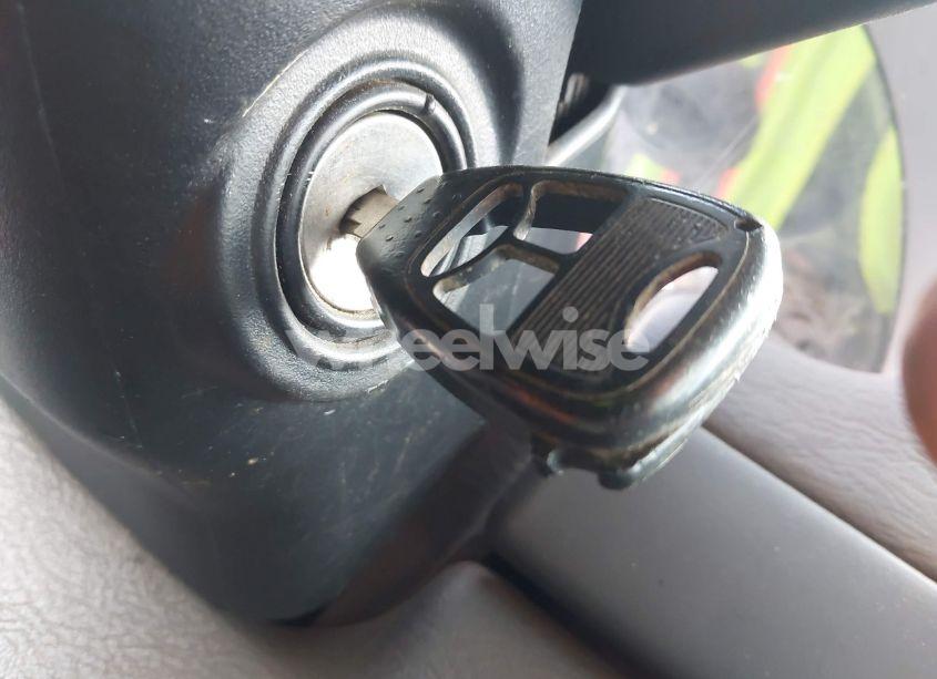 Photo 11 of 2005 Jeep Liberty SPORT (VIN 1J4GL48K75W516194)