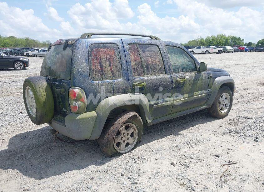 Photo 4 of 2005 Jeep Liberty SPORT (VIN 1J4GL48K75W516194)