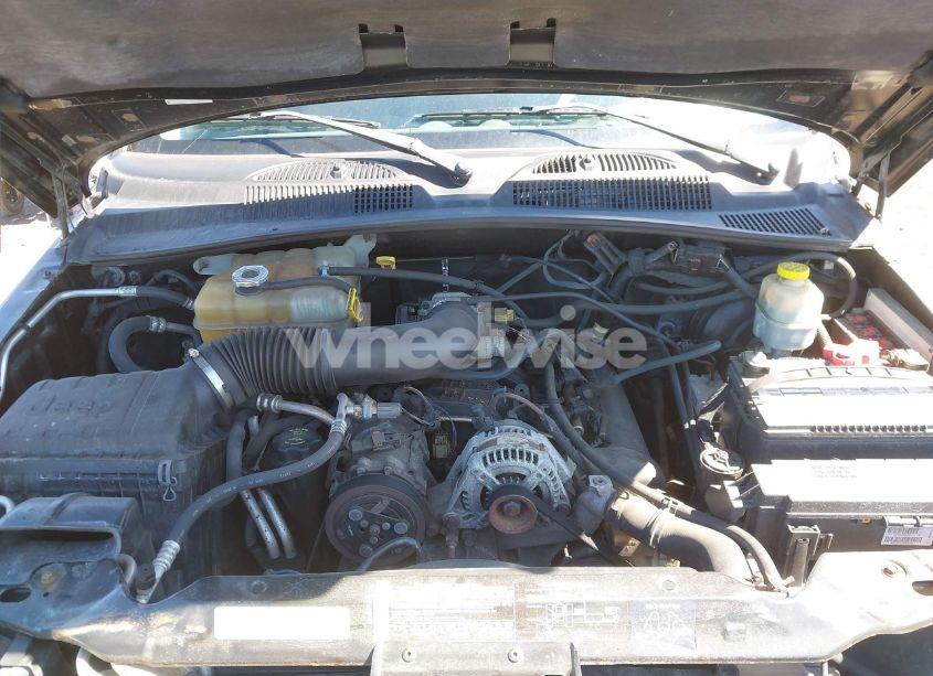 Photo 10 of 2005 Jeep Liberty SPORT (VIN 1J4GL48K75W541600)