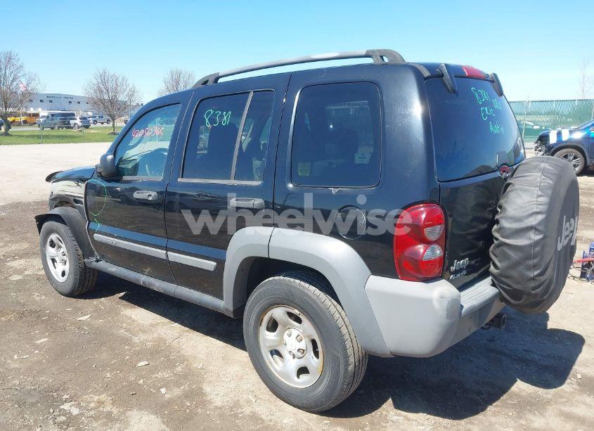 Photo 3 of 2005 Jeep Liberty SPORT (VIN 1J4GL48K75W541600)
