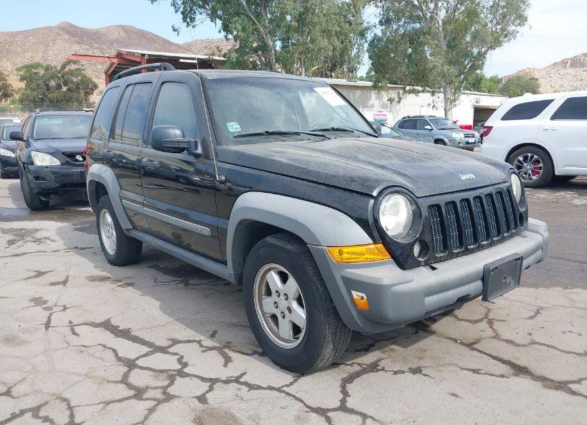 2005 Jeep Liberty SPORT (VIN 1J4GL48K75W622516) main photo