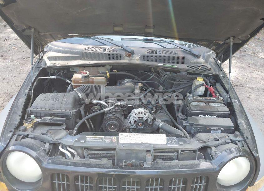 Photo 10 of 2006 Jeep Liberty SPORT (VIN 1J4GL48K76W142302)