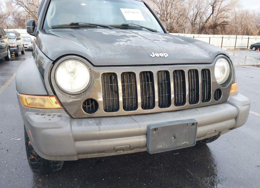 Photo 6 of 2006 Jeep Liberty SPORT (VIN 1J4GL48K76W176269)