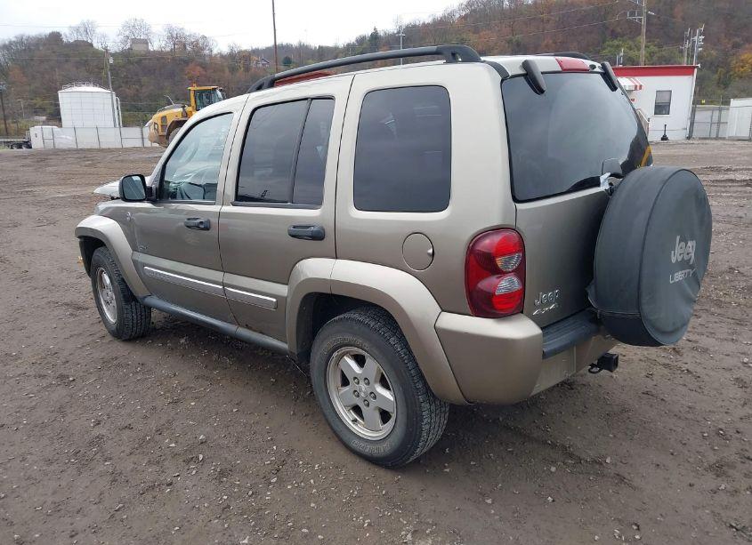 Photo 3 of 2006 Jeep Liberty SPORT (VIN 1J4GL48K76W247308)