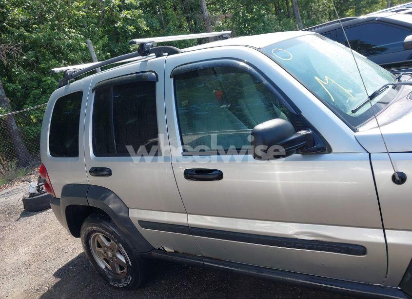 Photo 13 of 2006 Jeep Liberty SPORT (VIN 1J4GL48K76W253514)