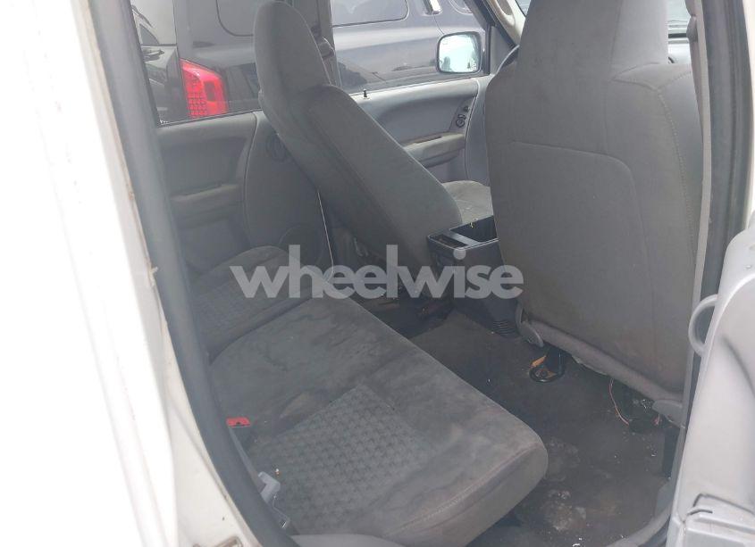 Photo 8 of 2007 Jeep Liberty SPORT (VIN 1J4GL48K77W694450)