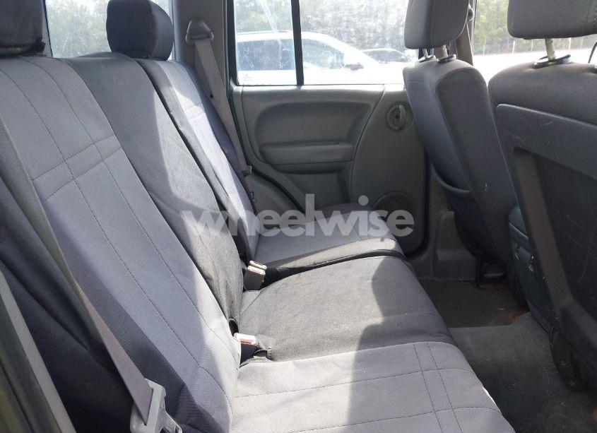 Photo 8 of 2005 Jeep Liberty SPORT (VIN 1J4GL48K85W653239)