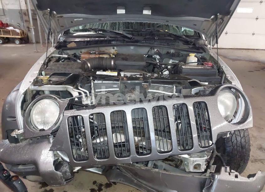 Photo 10 of 2003 Jeep Liberty SPORT (VIN 1J4GL48K93W685243)