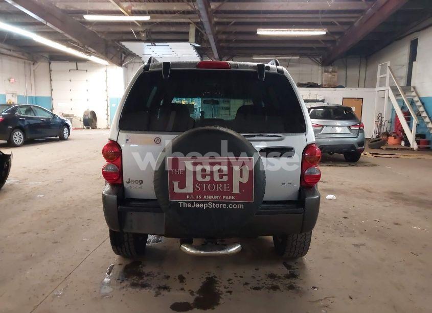 Photo 16 of 2003 Jeep Liberty SPORT (VIN 1J4GL48K93W685243)