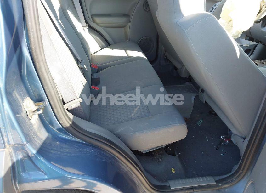 Photo 8 of 2005 Jeep Liberty SPORT (VIN 1J4GL48K95W531232)