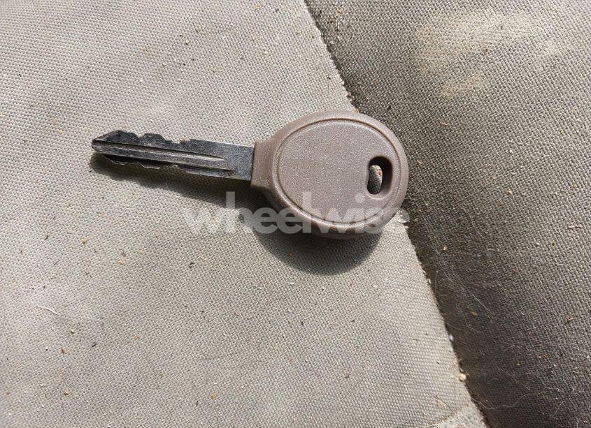 Photo 11 of 2005 Jeep Liberty SPORT (VIN 1J4GL48K95W658899)