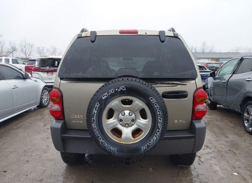 Photo 15 of 2004 Jeep Liberty SPORT (VIN 1J4GL48KX4W161889)