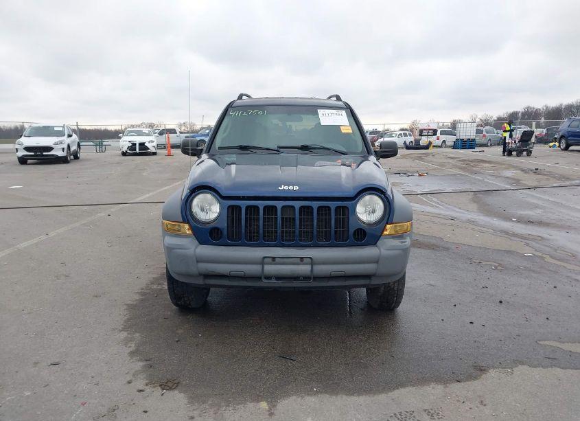 Photo 12 of 2005 Jeep Liberty SPORT (VIN 1J4GL48KX5W587924)