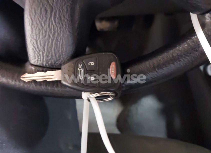 Photo 11 of 2005 Jeep Liberty SPORT (VIN 1J4GL48KX5W645594)