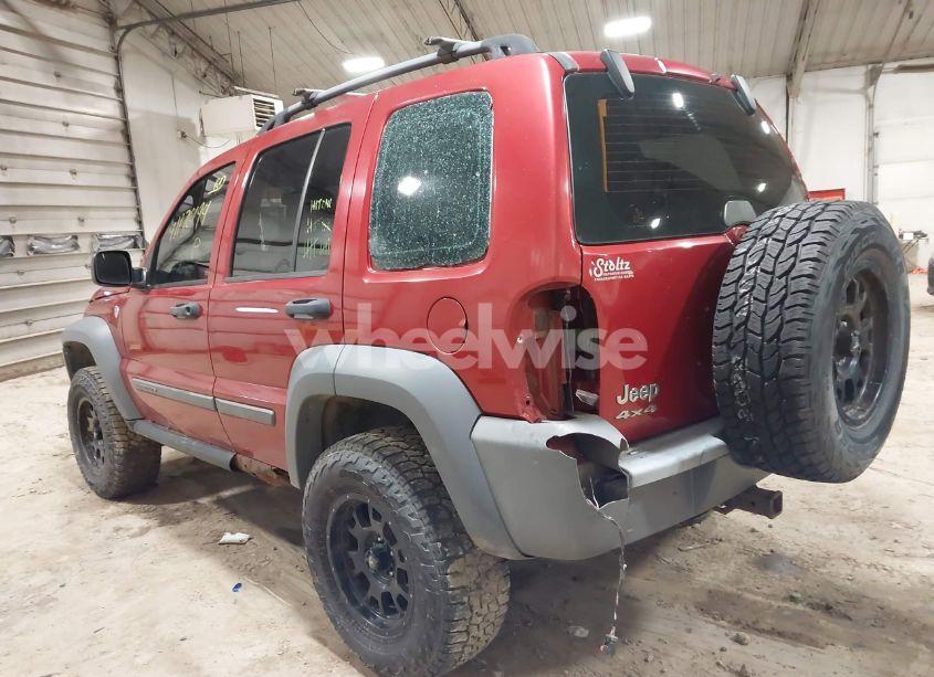 Photo 3 of 2005 Jeep Liberty SPORT (VIN 1J4GL48KX5W645594)