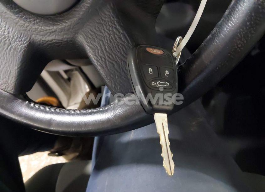 Photo 11 of 2005 Jeep Liberty SPORT (VIN 1J4GL48KX5W666588)