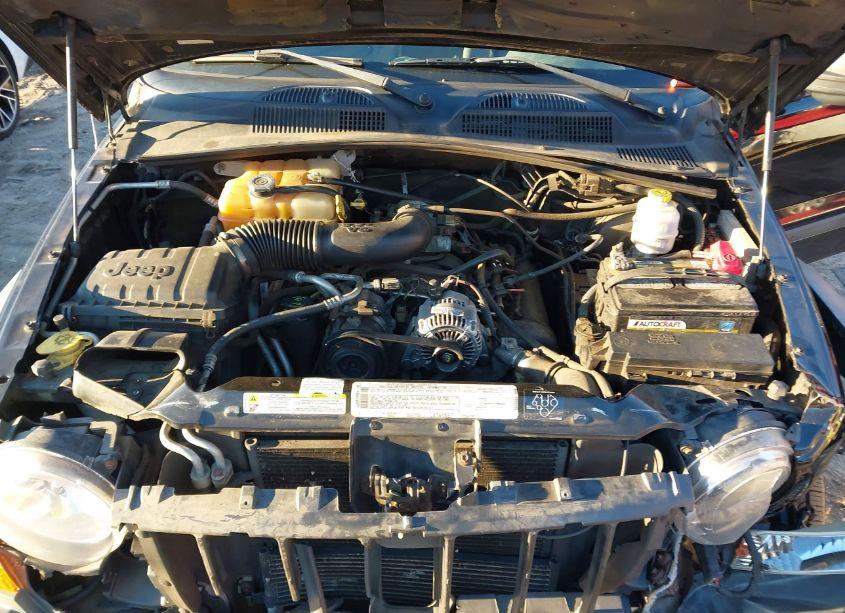 Photo 10 of 2006 Jeep Liberty SPORT (VIN 1J4GL48KX6W290119)