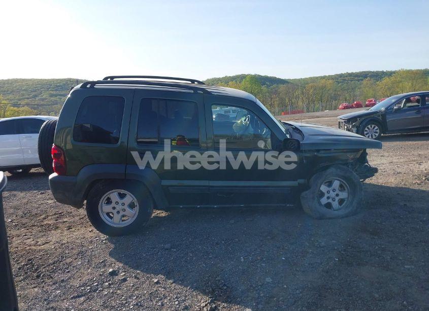 Photo 13 of 2007 Jeep Liberty SPORT (VIN 1J4GL48KX7W694684)