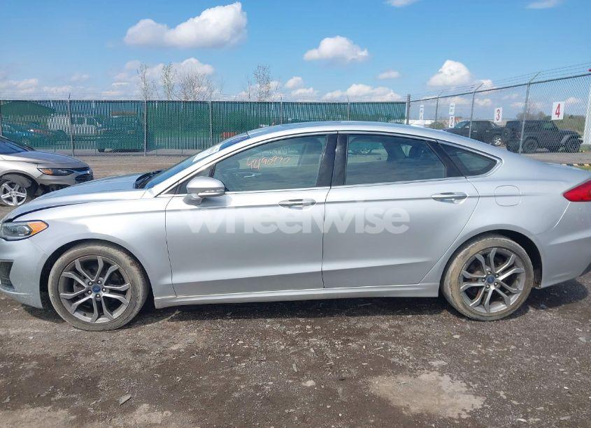 Photo 14 of 2019 Ford Fusion SEL (VIN 1J4GL58K06W******)