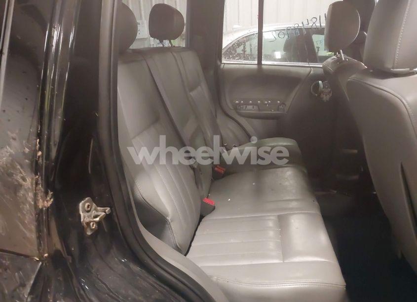 Photo 8 of 2007 Jeep Liberty LIMITED EDITION (VIN 1J4GL58K07W668939)