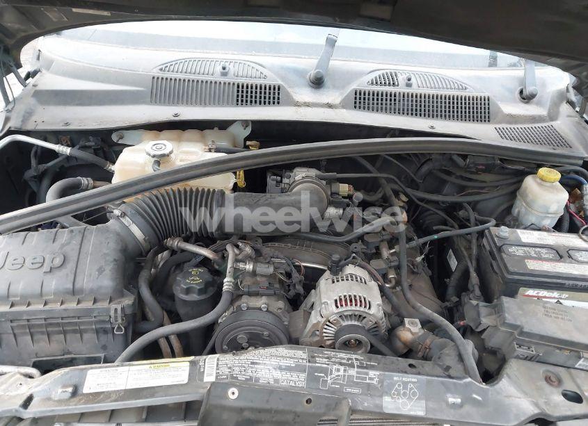 Photo 10 of 2005 Jeep Liberty LIMITED EDITION (VIN 1J4GL58K15W547902)