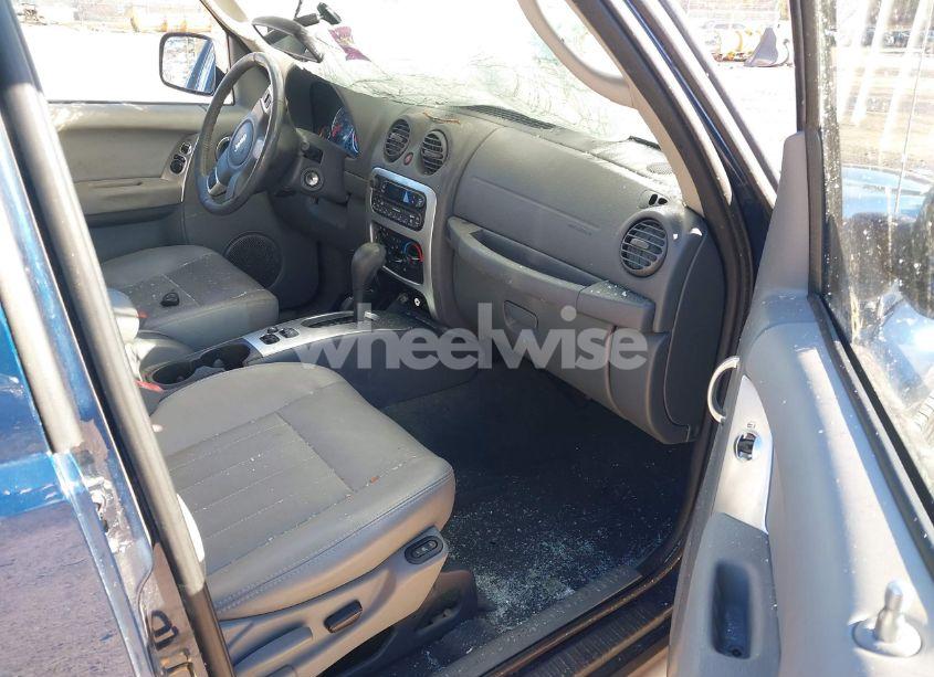 Photo 5 of 2005 Jeep Liberty LIMITED EDITION (VIN 1J4GL58K15W606205)