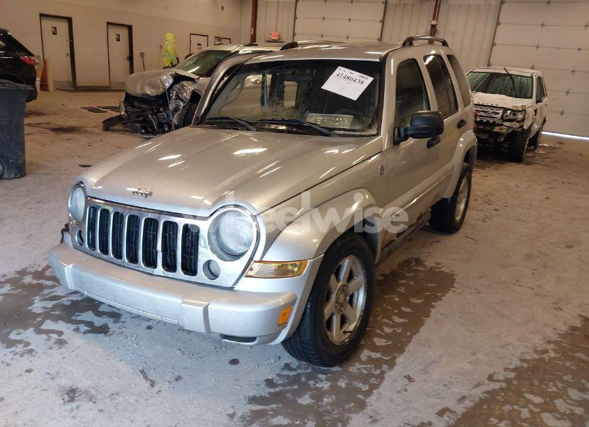 Photo 2 of 2007 Jeep Liberty LIMITED EDITION (VIN 1J4GL58K17W561947)
