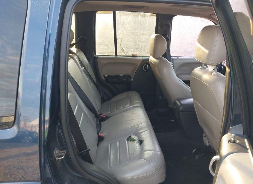 Photo 8 of 2004 Jeep Liberty LIMITED EDITION (VIN 1J4GL58K24W152738)