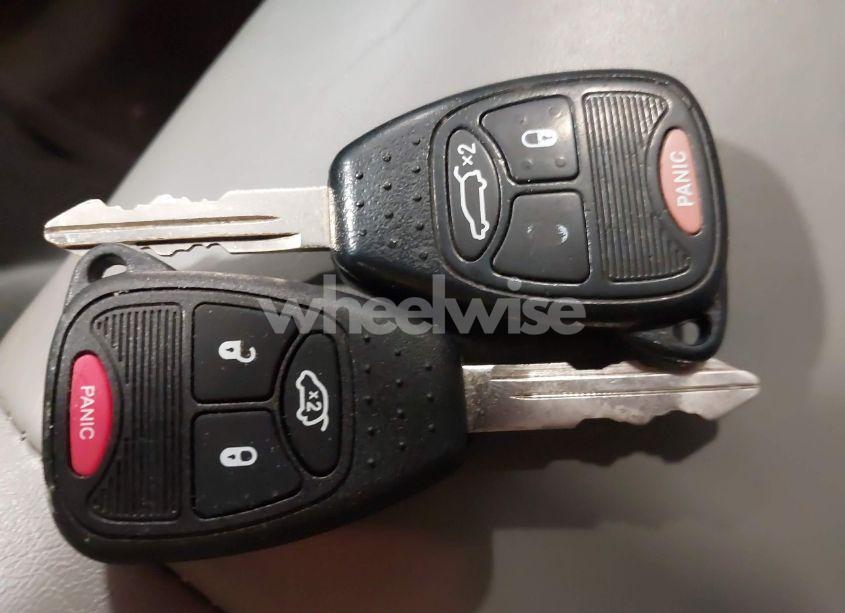 Photo 11 of 2005 Jeep Liberty LIMITED EDITION (VIN 1J4GL58K45W677155)