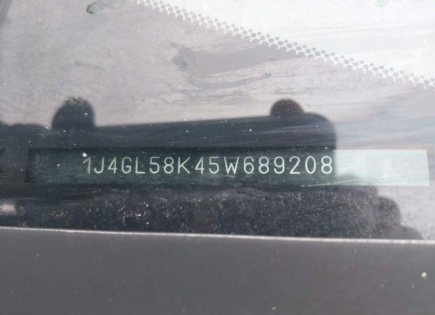 Photo 9 of 2005 Jeep Liberty LIMITED EDITION (VIN 1J4GL58K45W689208)