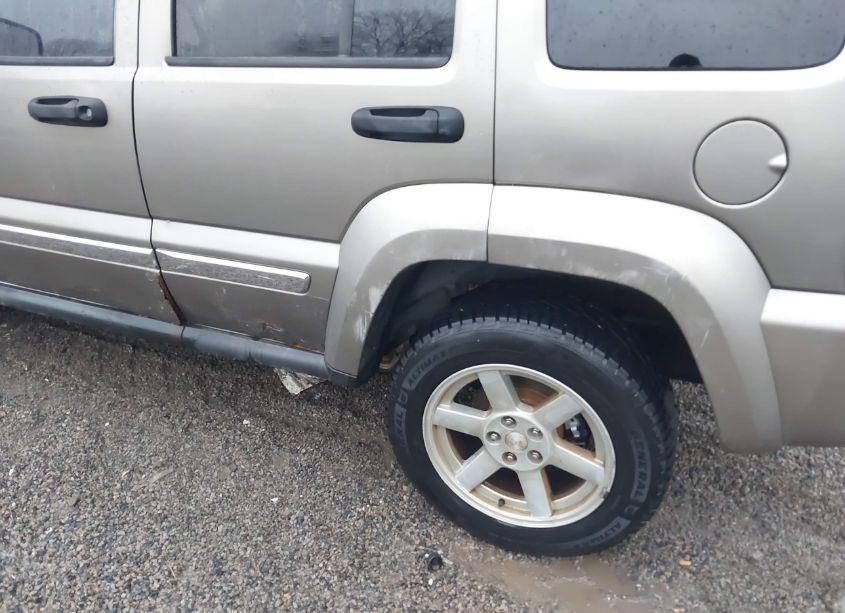 Photo 19 of 2007 Jeep Liberty LIMITED EDITION (VIN 1J4GL58K47W501922)