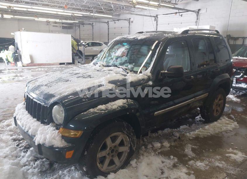Photo 2 of 2005 Jeep Liberty LIMITED EDITION (VIN 1J4GL58K65W543215)