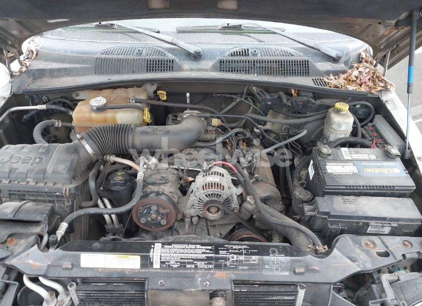 Photo 10 of 2004 Jeep Liberty LIMITED EDITION (VIN 1J4GL58K74W249983)