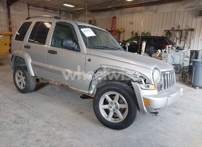 2005 Jeep Liberty LIMITED EDITION (VIN 1J4GL58K75W501121) main photo