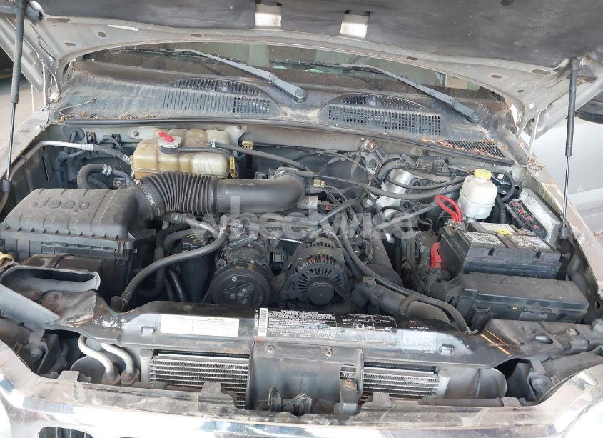 Photo 10 of 2005 Jeep Liberty LIMITED EDITION (VIN 1J4GL58K75W501121)