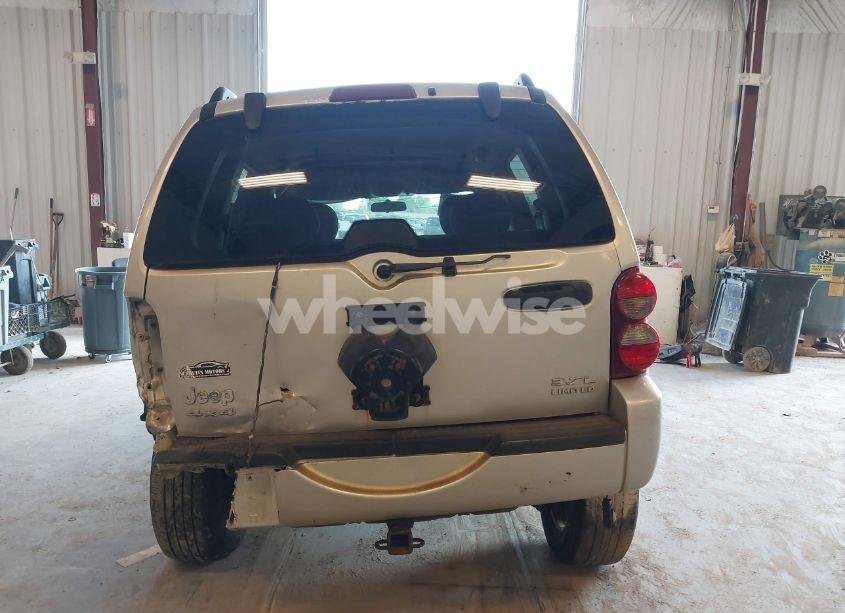 Photo 16 of 2005 Jeep Liberty LIMITED EDITION (VIN 1J4GL58K75W501121)