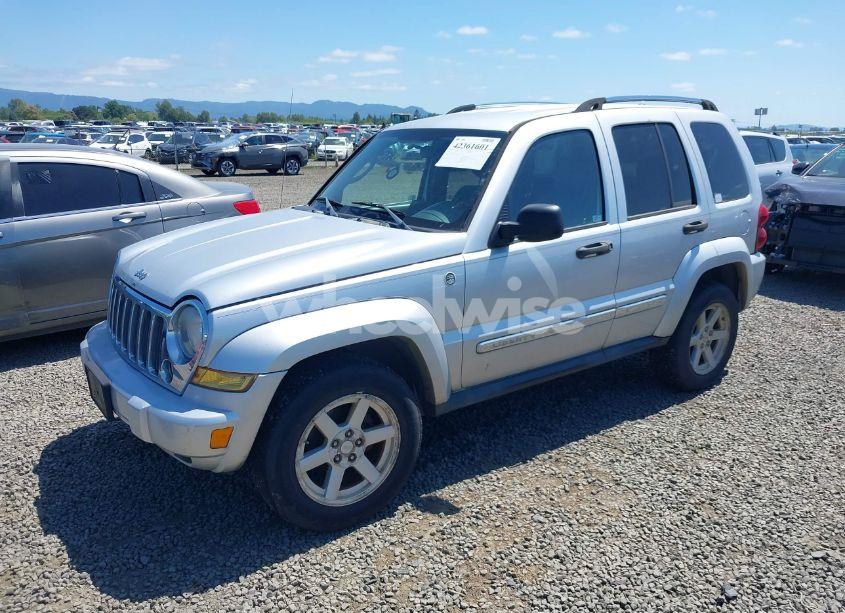 Photo 2 of 2005 Jeep Liberty LIMITED EDITION (VIN 1J4GL58K75W589331)
