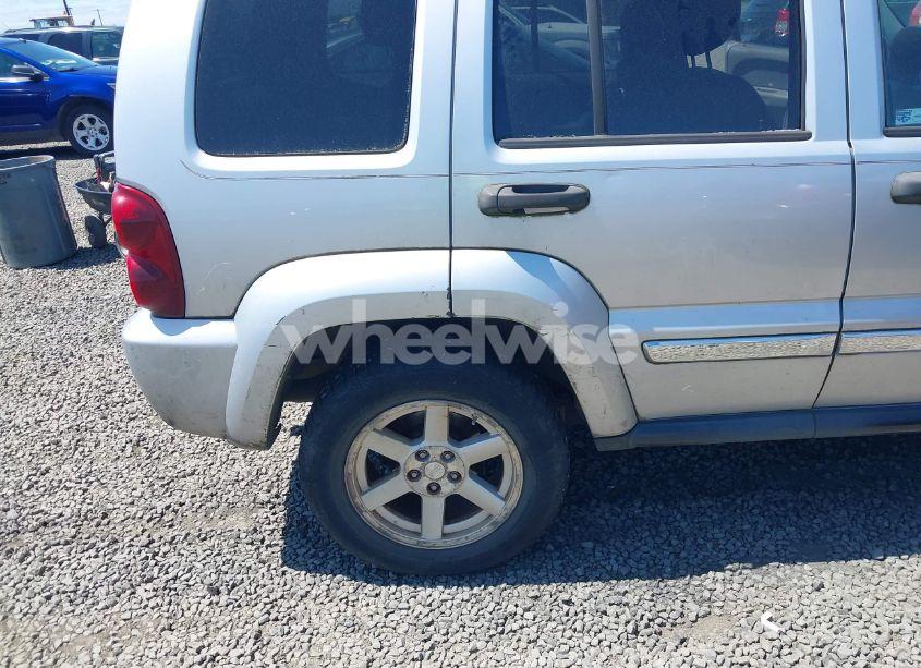 Photo 6 of 2005 Jeep Liberty LIMITED EDITION (VIN 1J4GL58K75W589331)