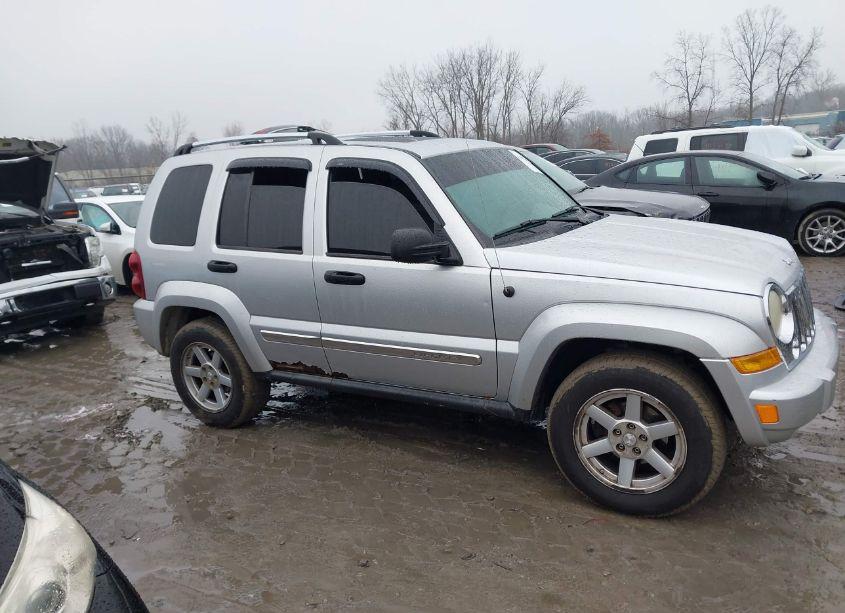 Photo 13 of 2007 Jeep Liberty LIMITED EDITION (VIN 1J4GL58K77W647683)
