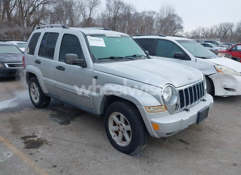 2005 Jeep Liberty LIMITED EDITION (VIN 1J4GL58K95W505896) main photo